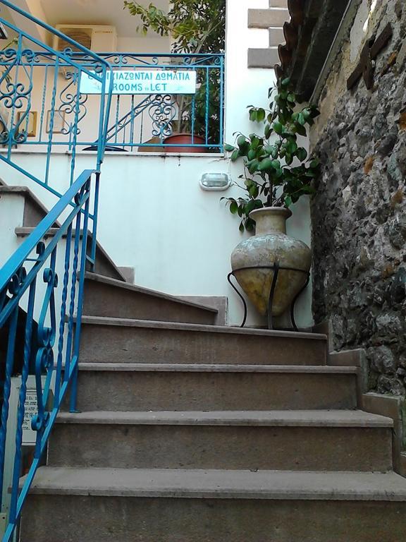 Apartamento Karagiannaki Skala Sykamineas Exterior foto